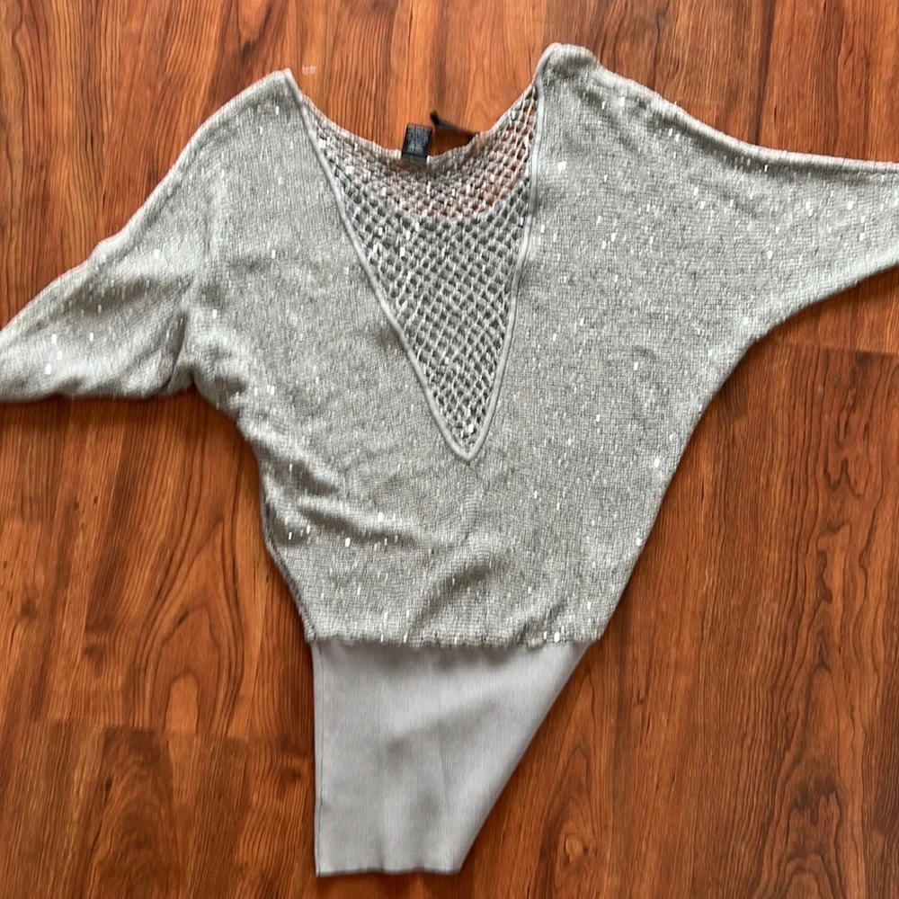 Sequin sweater - Picture 2 of 2